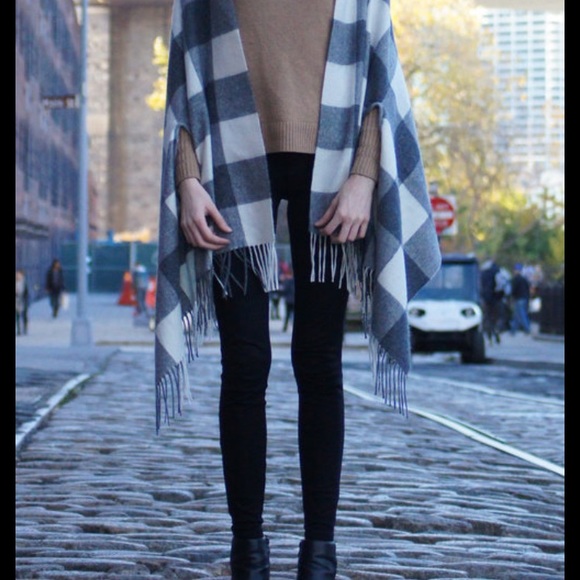 NWT JCrew cape check scarf - Picture 4 of 4